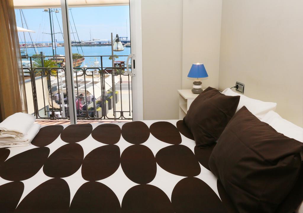 Apartamentos La Torre Cambrils Chambre photo
